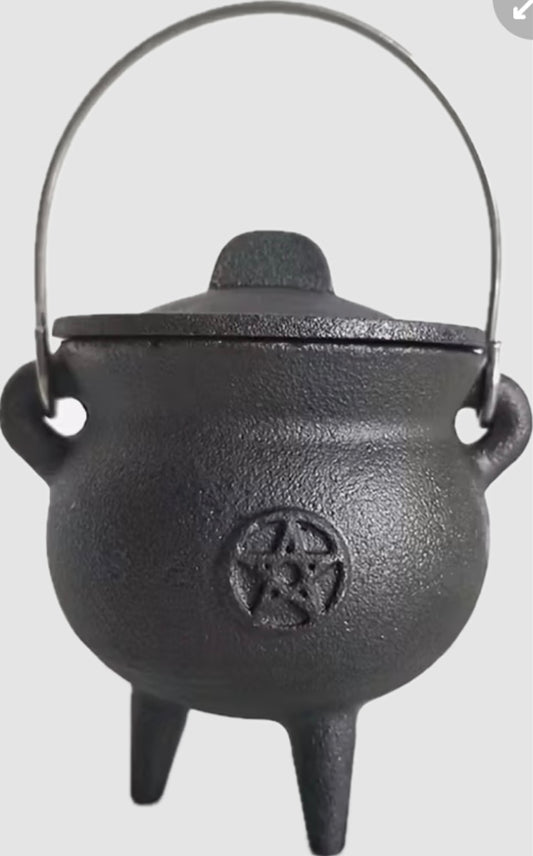 CAULDRON - Cast Iron - Pentagram